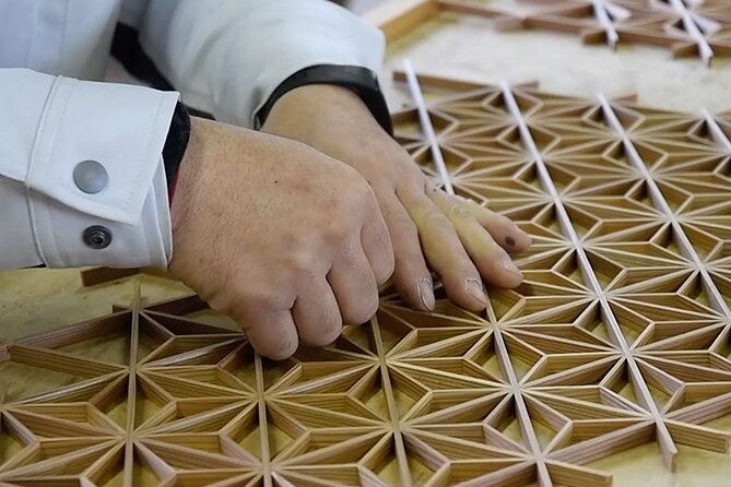 auspicious-kumiko-traditional-woodcraft-experience