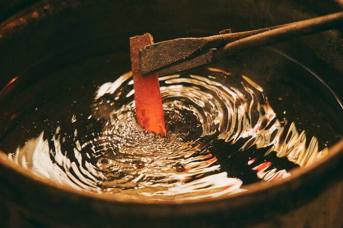 authentic-knife-making-experience-at-a-blacksmith-in-kyoto-2