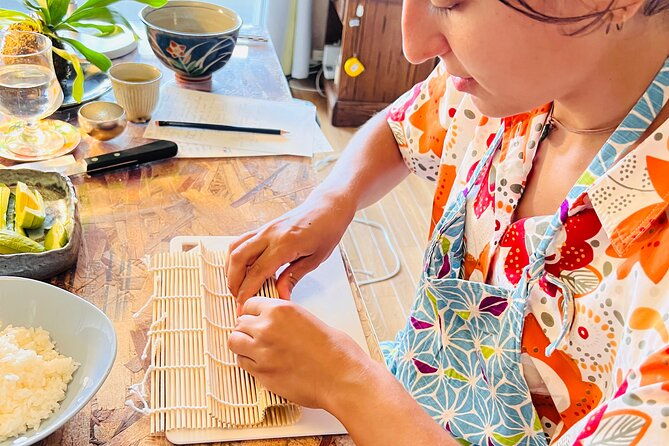 authentic-vegetarian-sushi-cooking-class-in-osaka