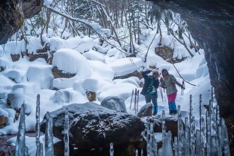 bamboo-ice-cave-snowshoe-to-see-a-natural-phenomenon