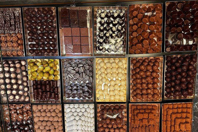 basels-cheese-chocolate-and-local-pastry-tasting-private-tour