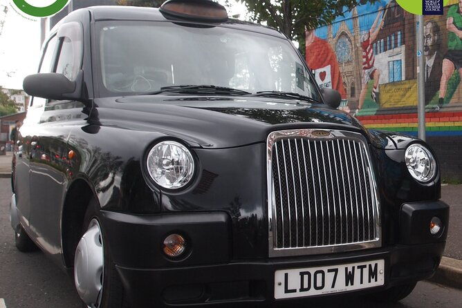 black-taxi-mural-tour-like-a-local