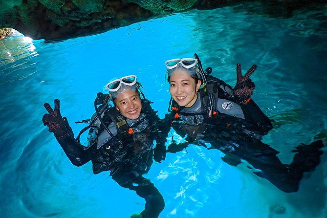 blue-cave-experience-diving-charter-system-boat-holding-i-am-very-satisfied-with-the-beautiful-facilities-of-the-shop