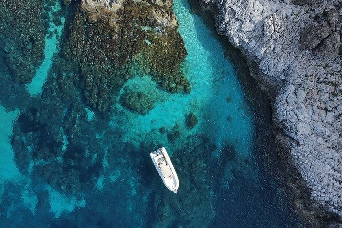 boat-tour-to-egadi-favignana-and-levanzo-islands-from-trapani