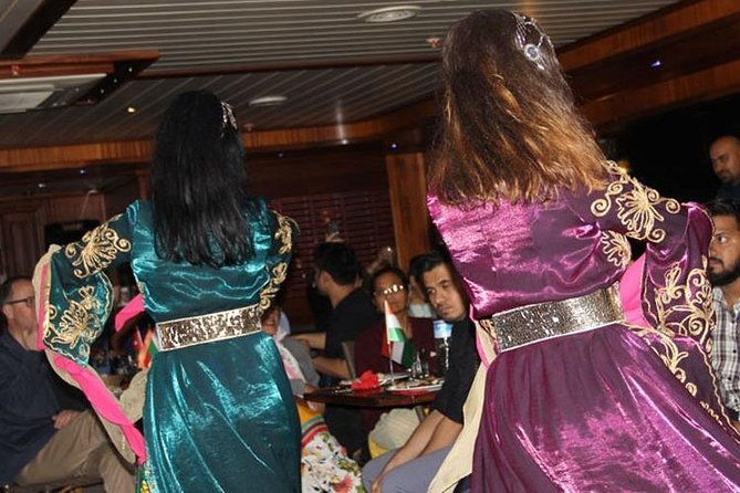 bosphorus-dinner-cruise-private-table