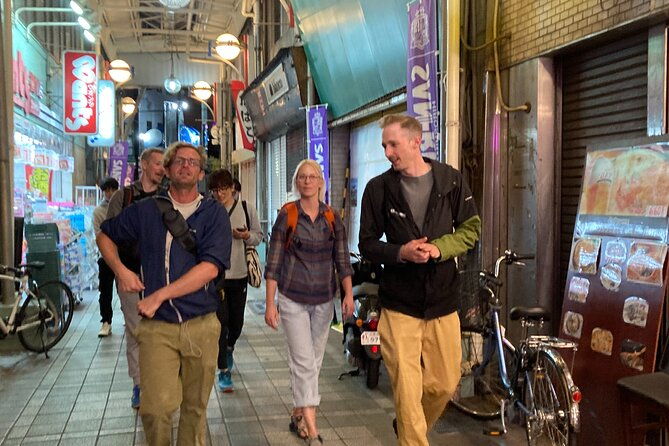 bouldering-sake-and-food-local-gem-hiroshima-evening-tour