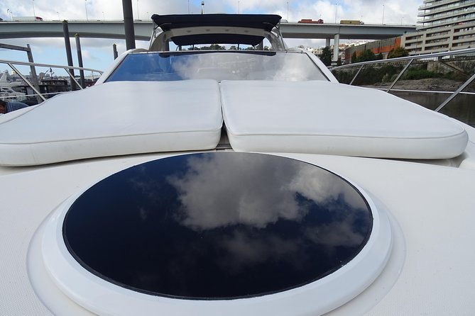 bridge-experience-2h-private-yacht-rental-in-porto