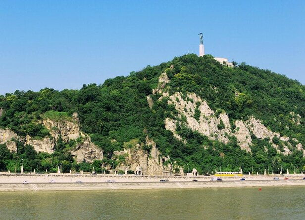 budapest-city-sightseeing-half-day-tour