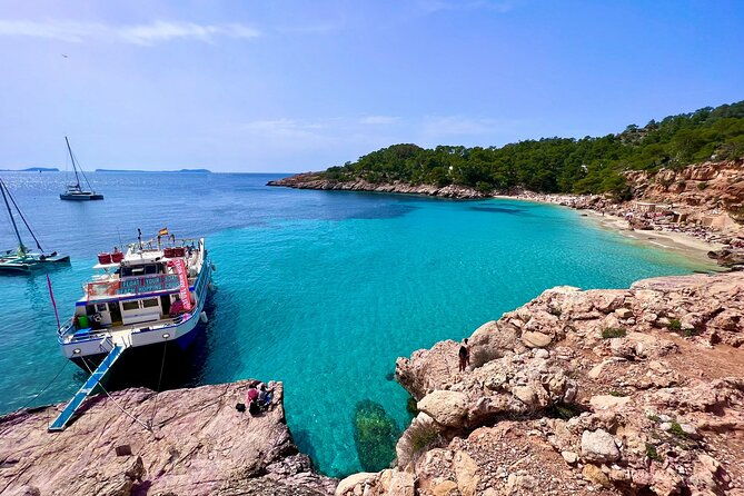 cala-salada-and-unspoiled-north-beach-tour-snorkelling-and-aquarium