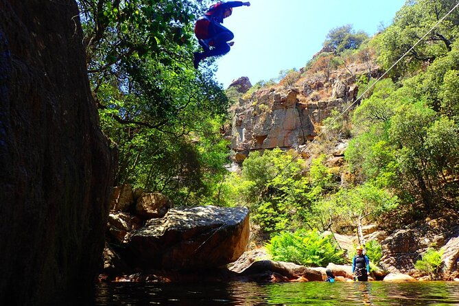 canyoning-in-the-corsica-island-the-baracci-canyon