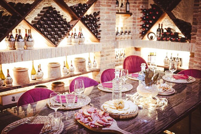 chianti-lunch-with-wine-tasting-at-poggio-ai-laghi-winery