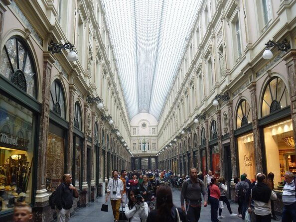 chocolate-and-beer-food-tour-of-brussels