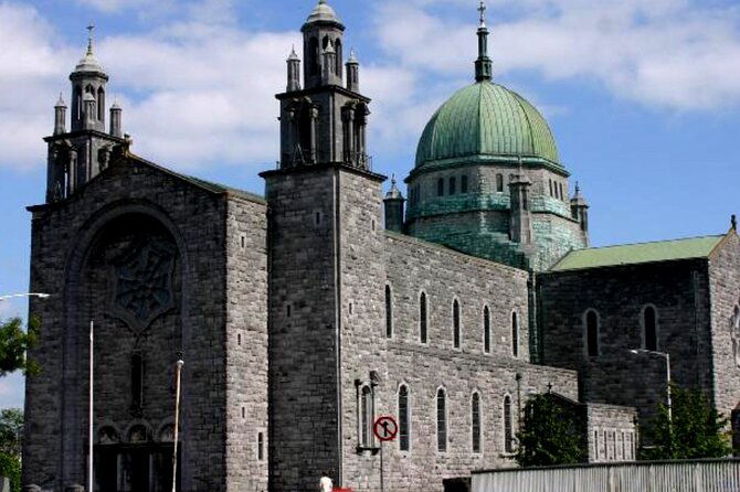 cliffs-of-moher-burren-and-galway-2-days-private-chauffeur-tour