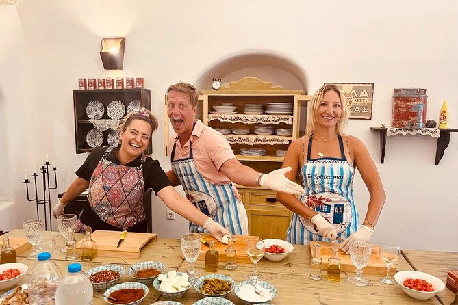 cooking-class-in-traditional-cave-house-in-santorini