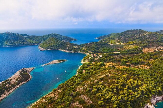 croatia-luxury-villa-and-yacht-combo-package-on-korcula-island
