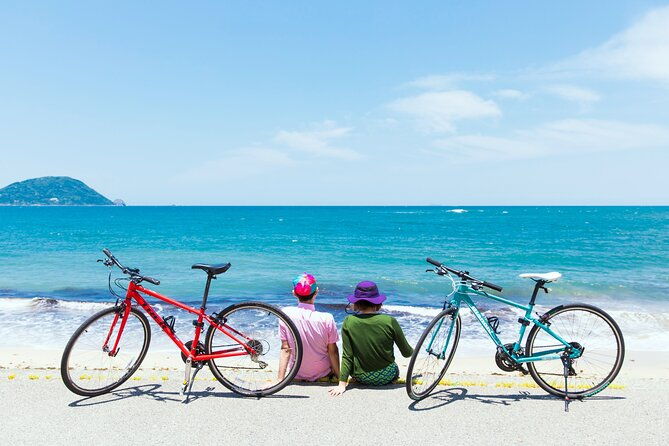 day-trip-from-central-fukuoka-rental-cycle-in-shikanoshima-island