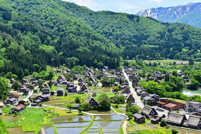 departing-from-takayama-regular-sightseeing-bus-world-heritage-sites-shirakawago-and-gokayama-ainokura