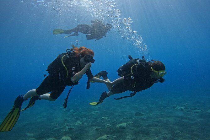 discover-scuba-diving-in-santorini