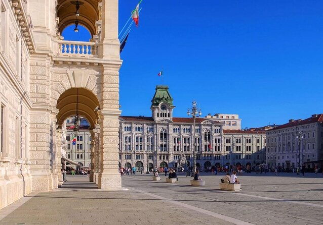 discover-trieste-on-foot