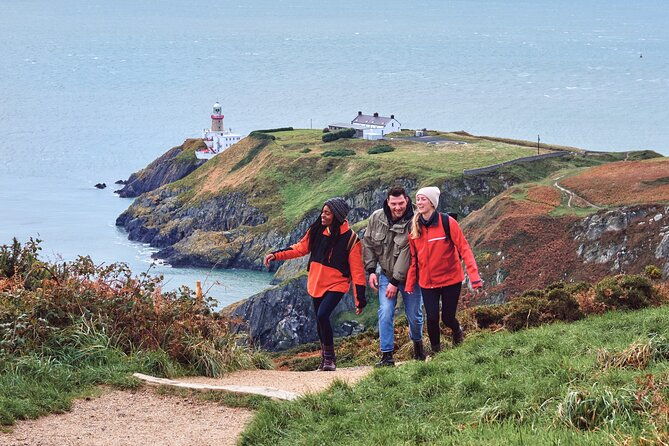 dublin-coastal-hike-with-howth-adventures