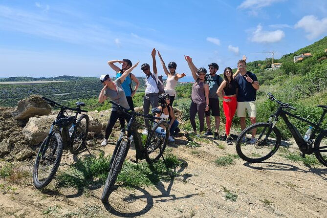 e-bike-tour-gourmet-lunch-wine-tasting-small-group
