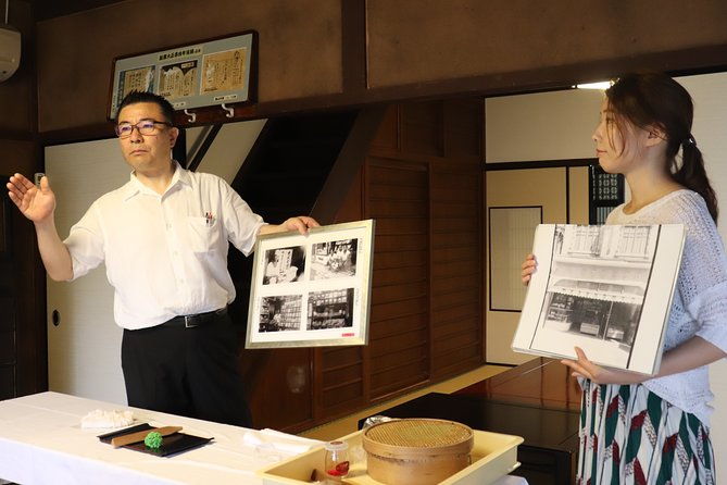 experience-of-making-sweets-taught-by-professionals-local-tour-guide