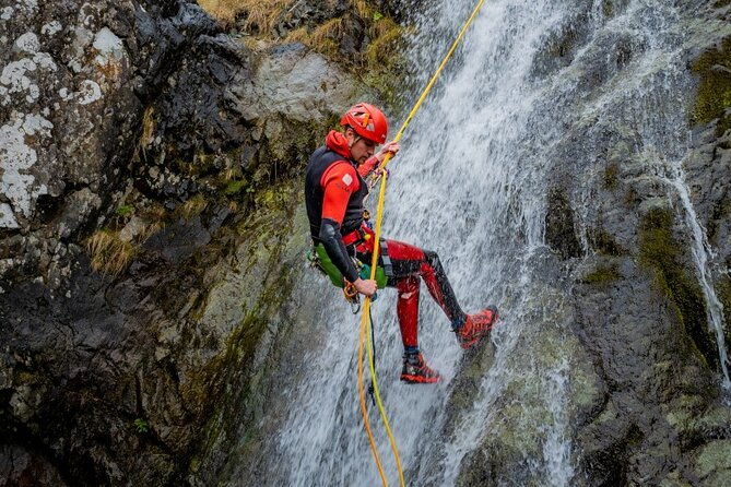 extreme-canyoning-in-snowdonia
