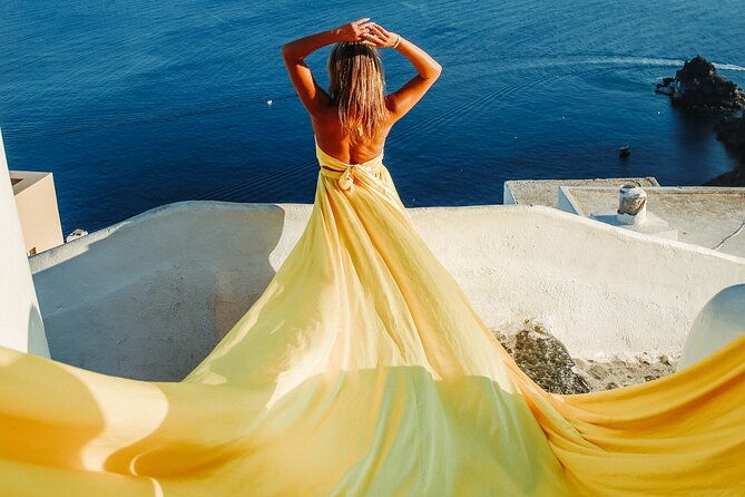 flying-dress-photoshoot-santorini