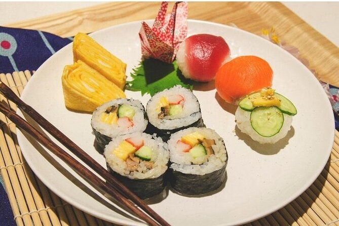 fukuoka-sushi-cooking-lesson-at-japans-leading-culinary-school
