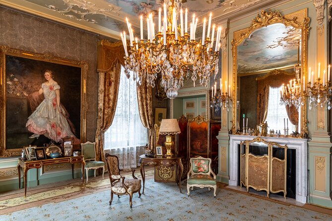 full-day-private-historic-royal-tour-around-palaces-and-castles