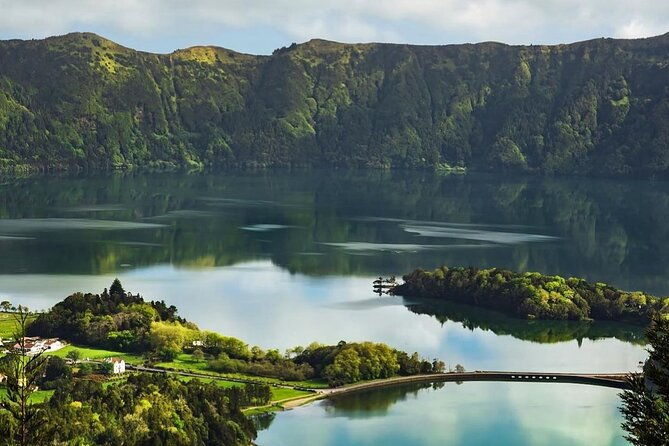 full-day-sete-cidades-lagoa-do-fogo-tour-with-lunch-west-tour
