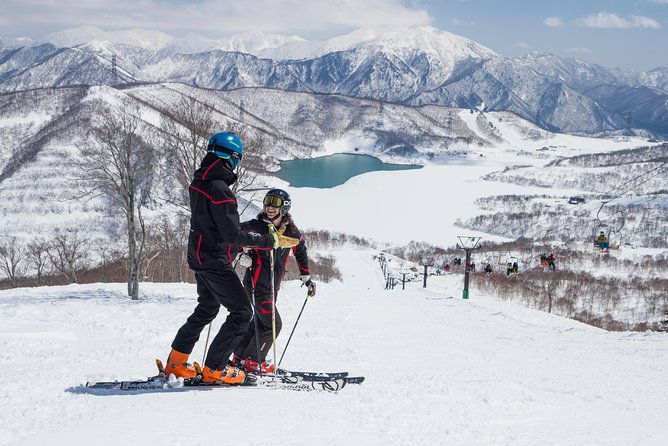 full-day-ski-lesson-6-hours-in-yuzawa-japan