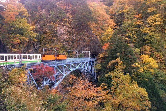 full-day-tour-to-kurobe-gorge-and-unazuki-onsen-from-kanazawa