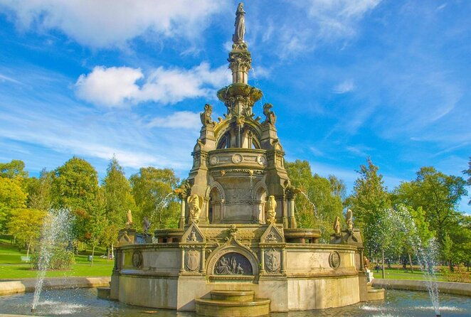 fun-public-bike-tour-in-glasgow