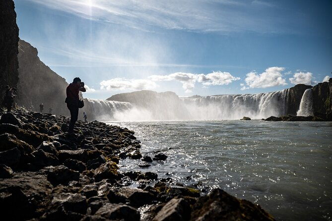 godafoss-waterfall-from-akureyri-port