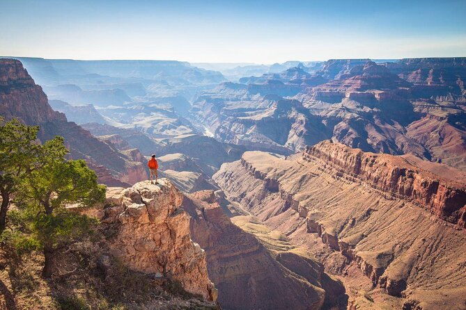 grand-canyon-west-rim-luxury-helicopter-tour-from-las-vegas
