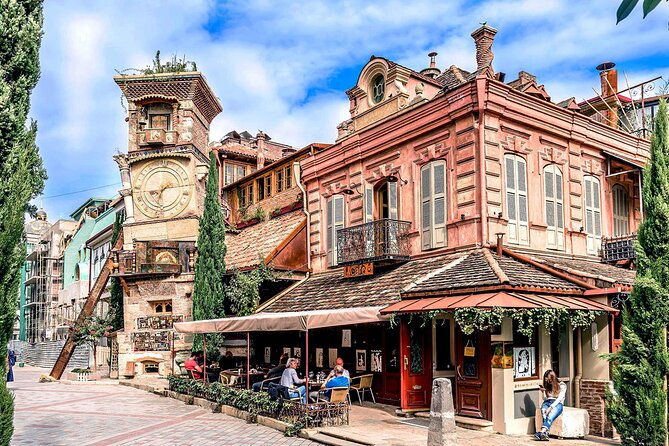 group-tour-must-see-of-georgia-in-2-days-from-yerevan