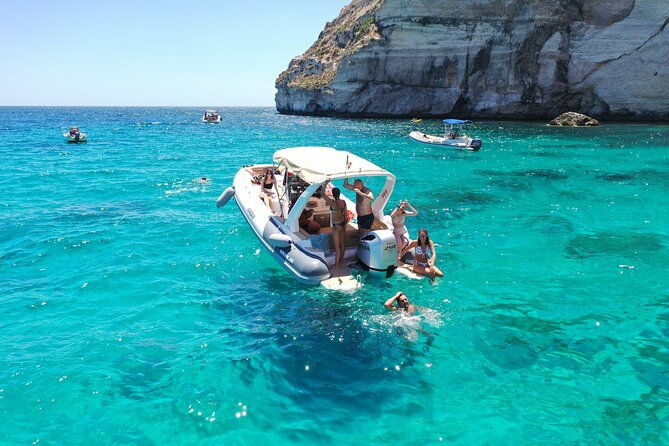 guided-boat-excursion-sella-del-diavolo-possible-sighting-of-dolphins