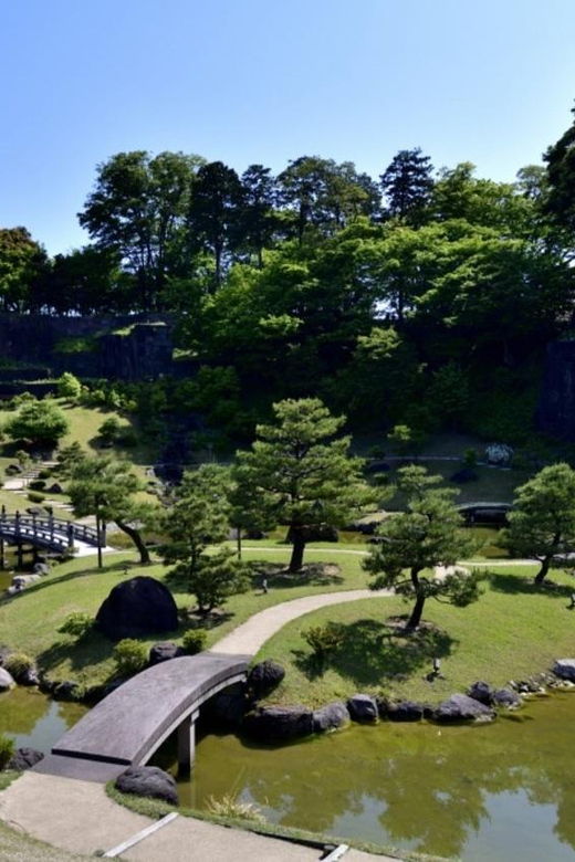 guided-e-bike-and-walking-tour-of-kanazawa-main-kenrokuen