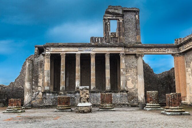 guided-private-tour-in-pompeii