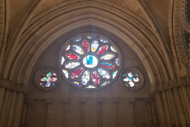 guided-tour-medieval-basin-monuments
