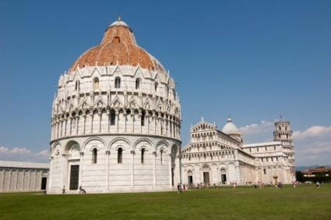 guided-tour-of-piazza-dei-miracoli-in-pisa