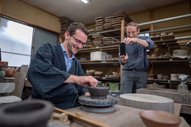 guided-tour-to-bizen-pottery-artists-with-experience-lunch