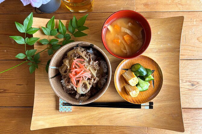 gyudon-japanese-beef-rice-bowl-cooking-experience