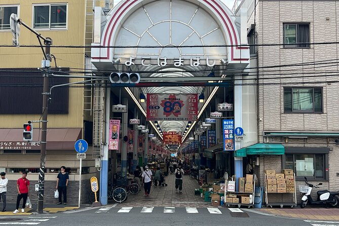 half-day-cooking-class-in-yokohama-local-shopping-district