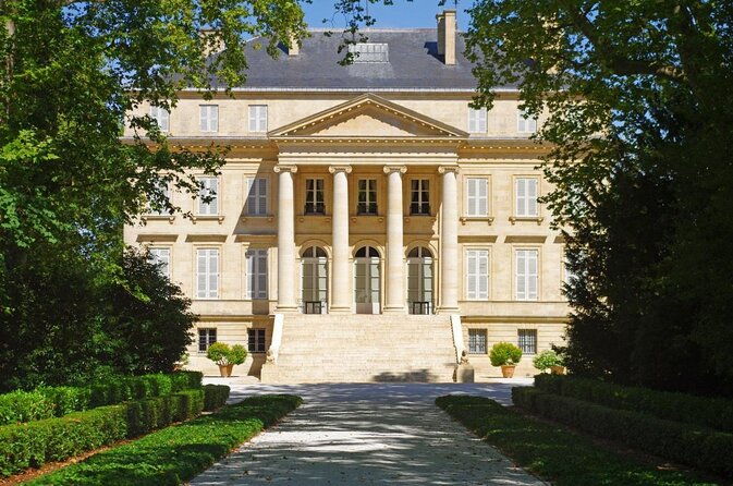 half-day-wine-tour-in-margaux