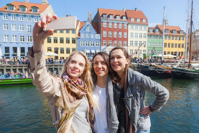 highlights-and-secrets-of-copenhagen-private-walking-tour