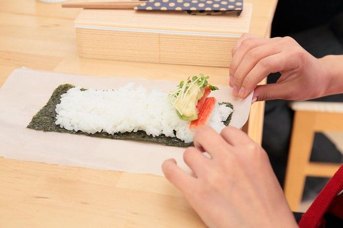 homemade-sushi-and-supermarket-tour-in-kamakura