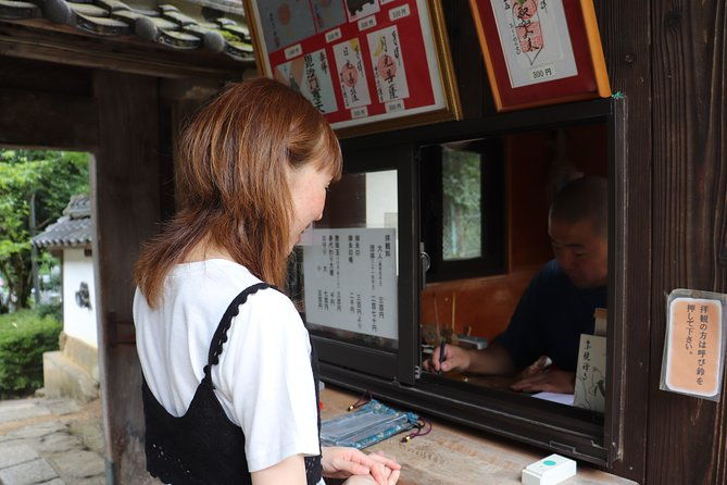 izushi-matchmaking-red-stamp-tour-local-tour-guide