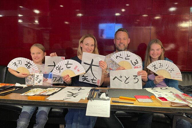japanese-calligraphy-shodo-lesson-near-kyoto-station